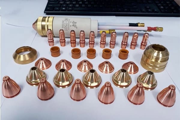 phụ kiện máy cắt plasma cần thiết