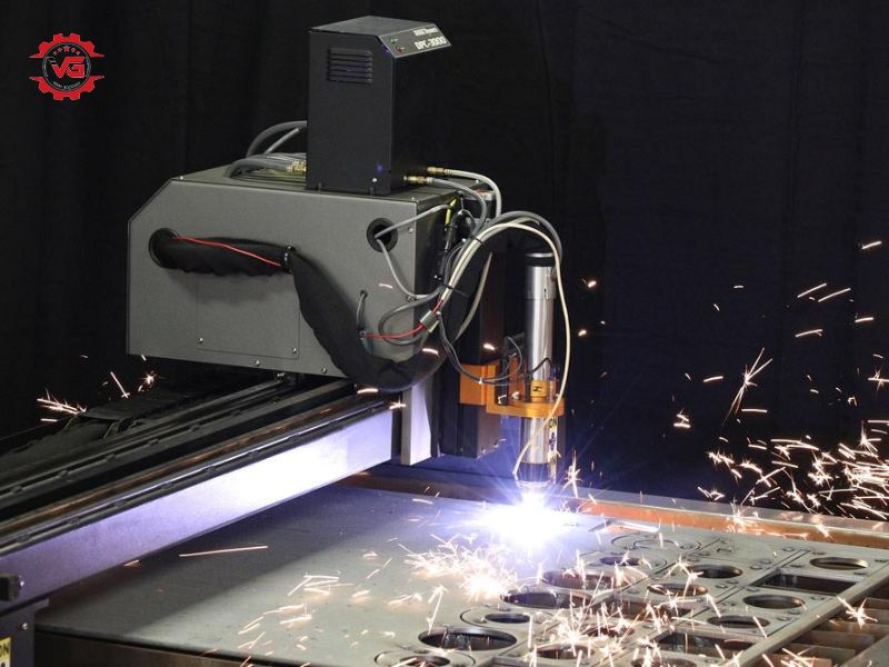 co nen mua may cat plasma cnc cu