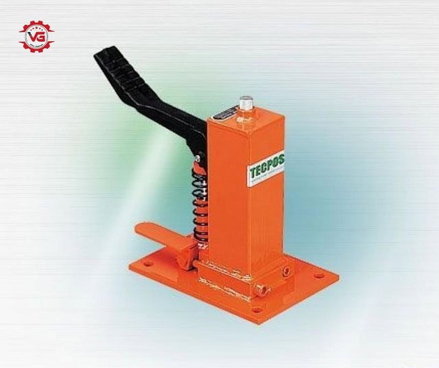 Bơm thủy lực đạp chân Tecpos THPF series