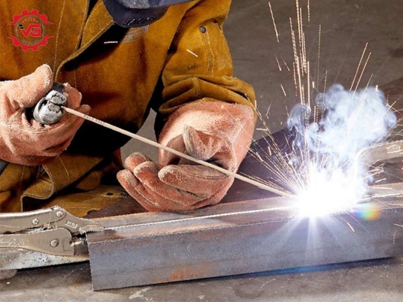 Phổ biến Vật Liệu Hàn Là Gì? Vai Trò, Cách Phân Loại & Tiêu Chuẩn 9 vat lieu dien day